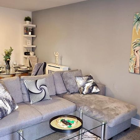 No 62 Fivedom - Charming & Cosy Apartment เซาธ์แธมป์ตัน ภายนอก รูปภาพ